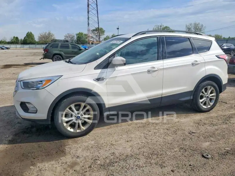 2018 Ford ESCAPE фото