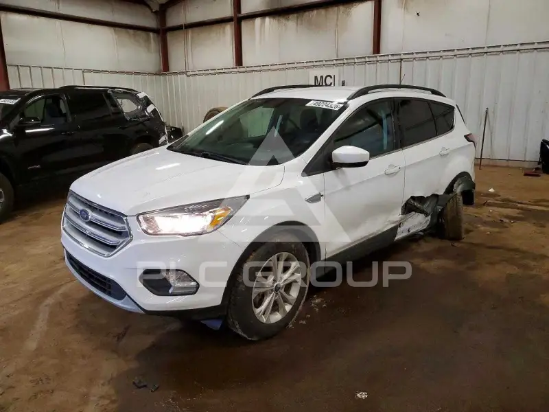 2018 Ford ESCAPE photo