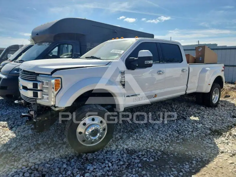 2018 Ford F-450 фото