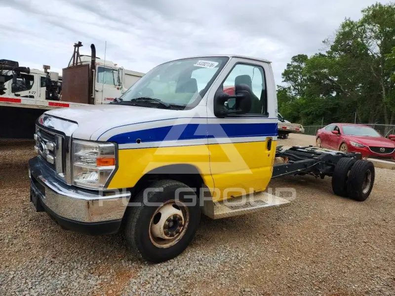 2018 Ford ECONOLINE фото