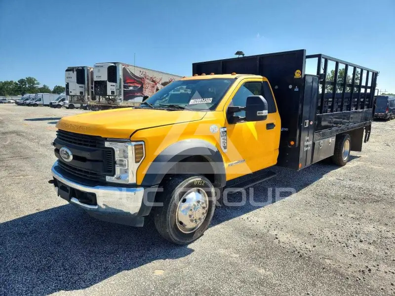 2018 Ford F-550 фото