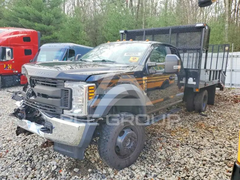 2018 Ford F-550 фото