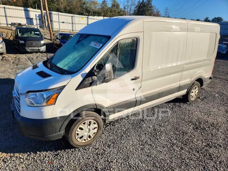 2018 Ford TRANSIT photo