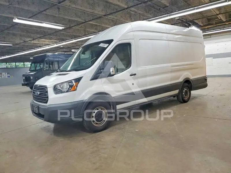 2018 Ford TRANSIT photo