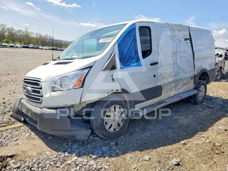 2018 Ford TRANSIT photo
