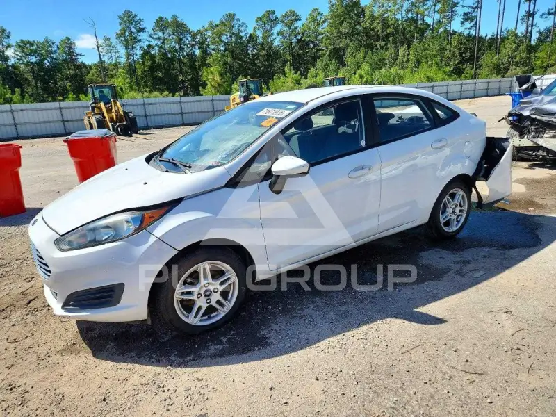2018 Ford FIESTA photo