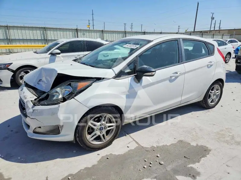 2018 Ford FIESTA фото