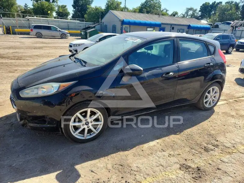2018 Ford FIESTA фото