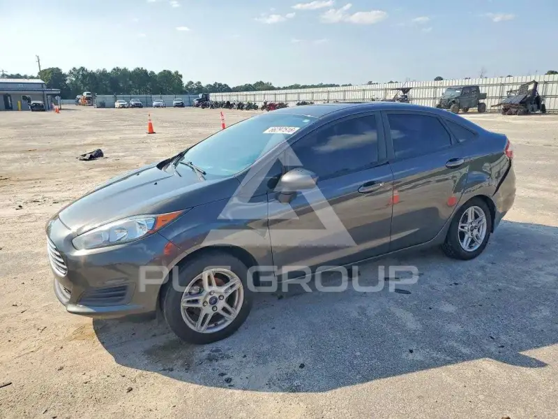 2018 Ford FIESTA photo