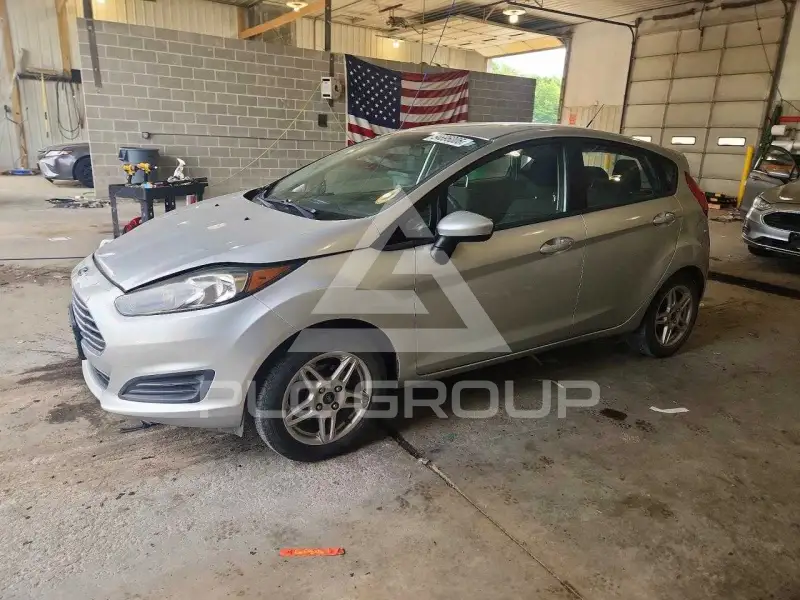 2018 Ford FIESTA фото