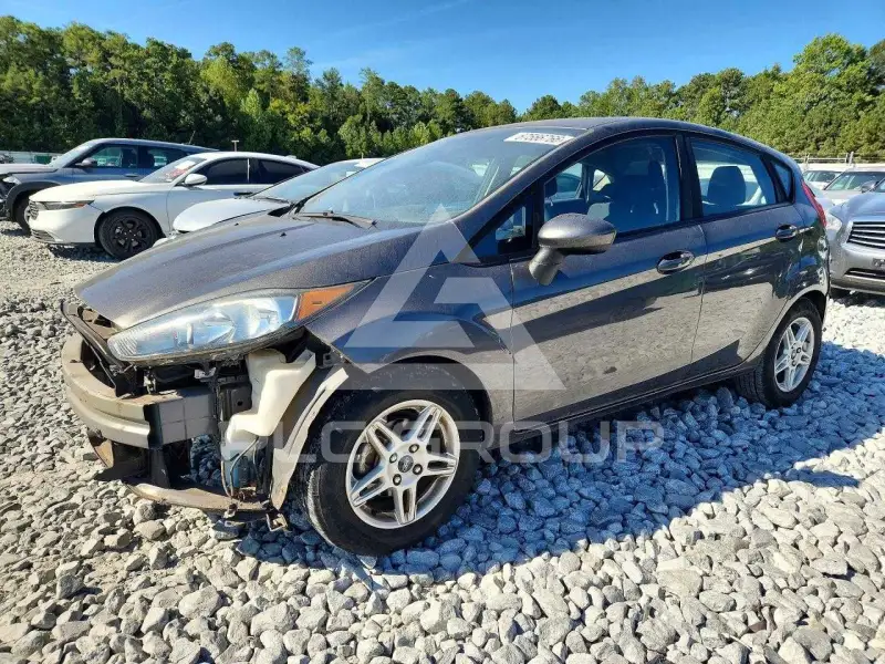 2018 Ford FIESTA фото