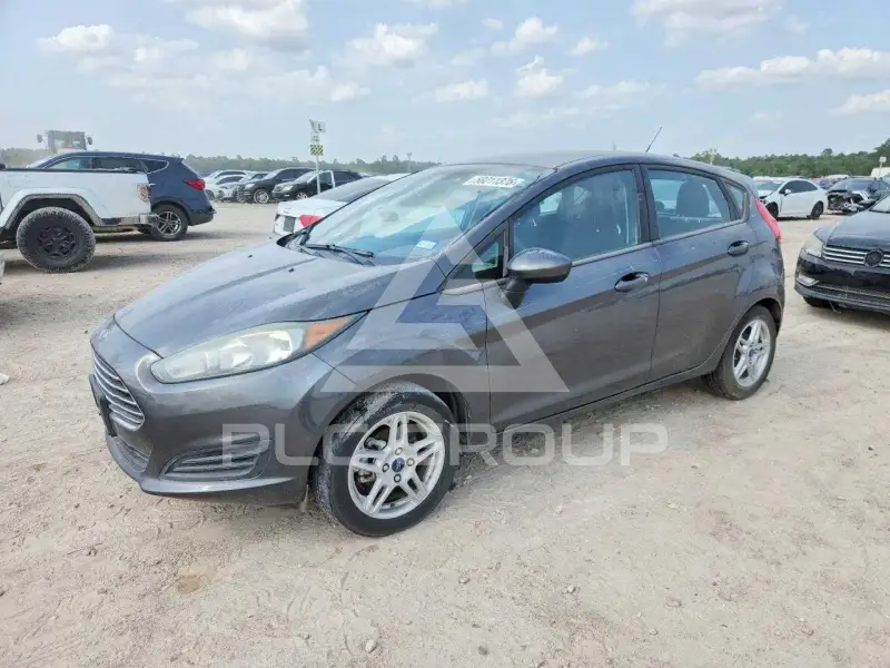 2018 Ford FIESTA фото
