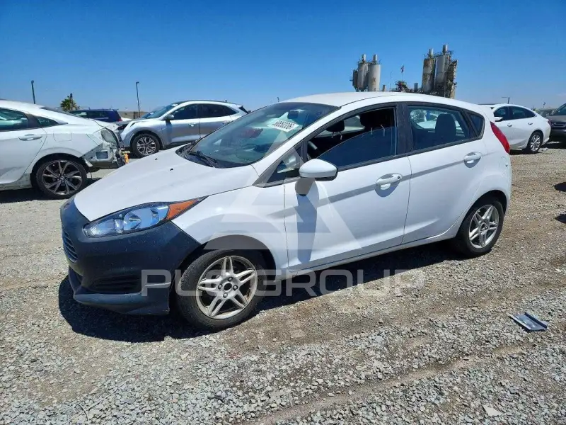 2018 Ford FIESTA photo