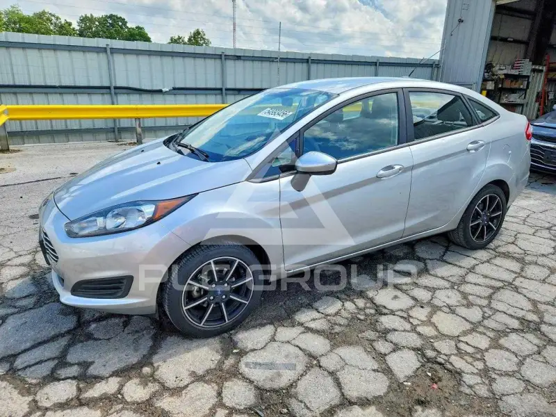 2018 Ford FIESTA photo