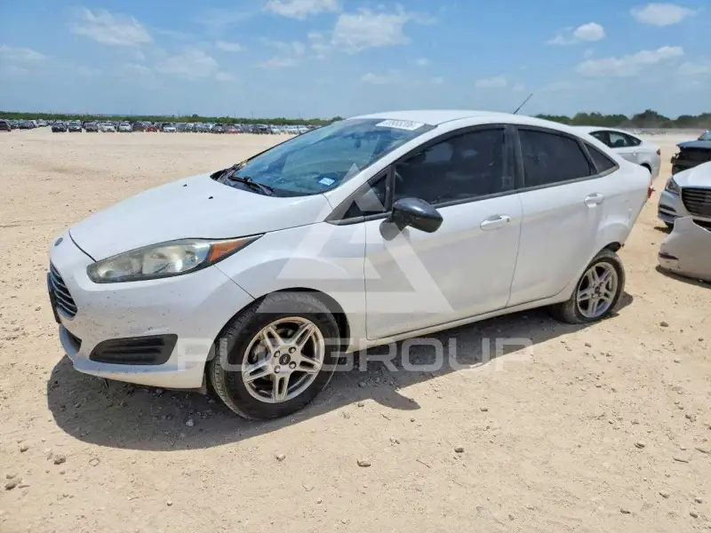 2018 Ford FIESTA фото