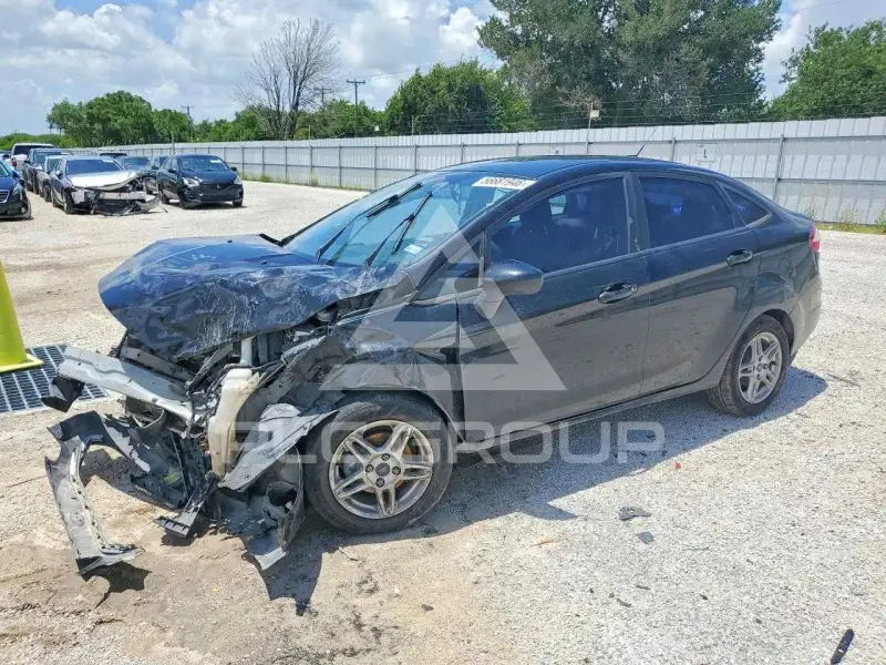 2018 Ford FIESTA фото