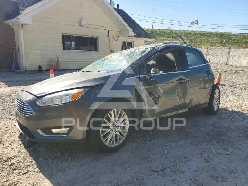 2018 Ford FOCUS фото