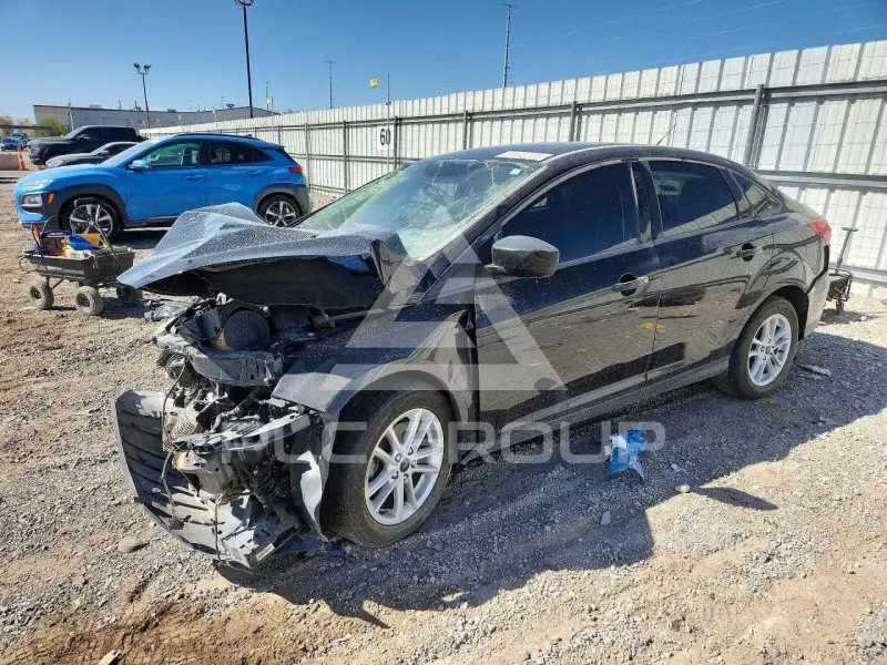 2018 Ford FOCUS photo