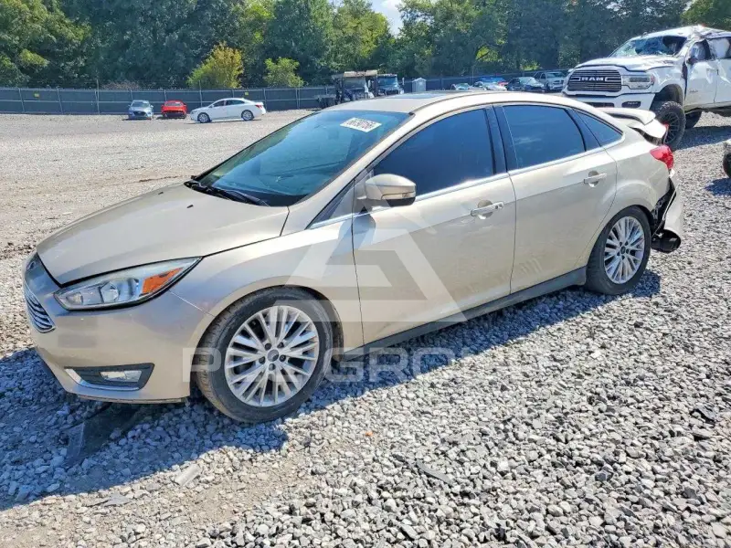 2018 Ford FOCUS фото