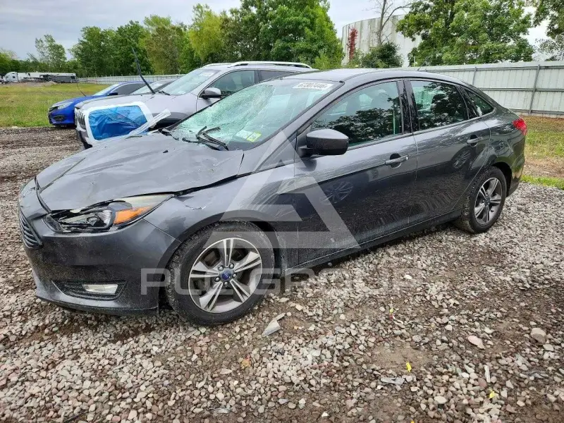 2018 Ford FOCUS фото