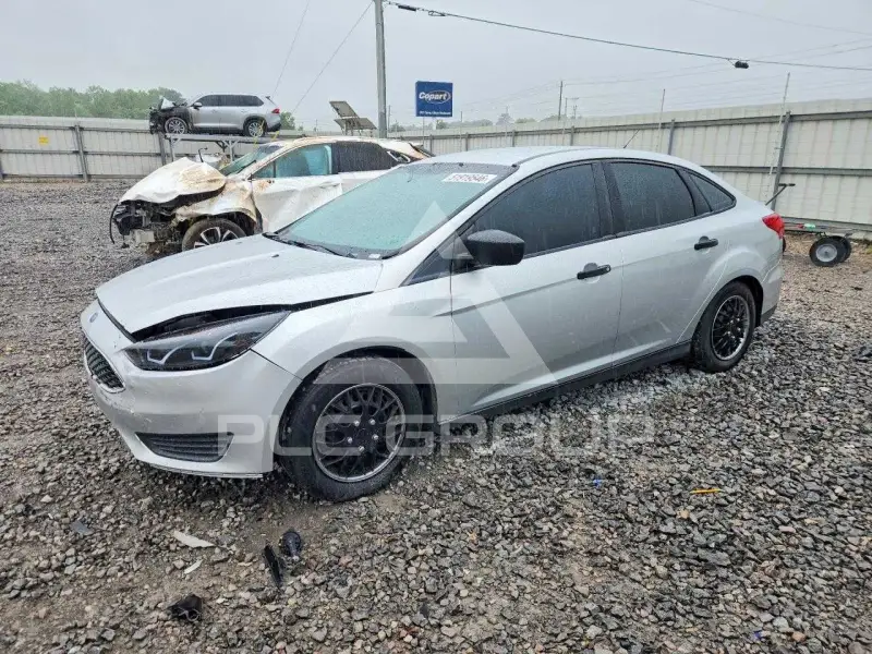 2018 Ford FOCUS photo