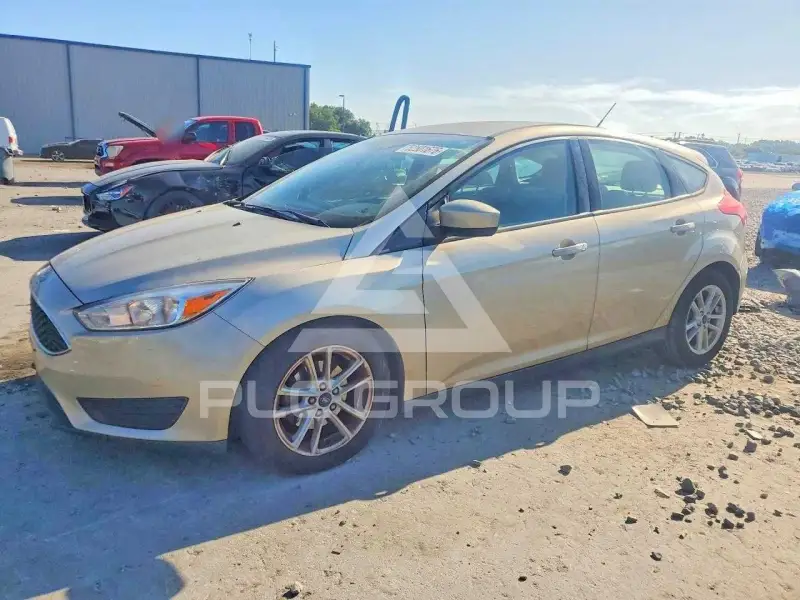 2018 Ford FOCUS фото