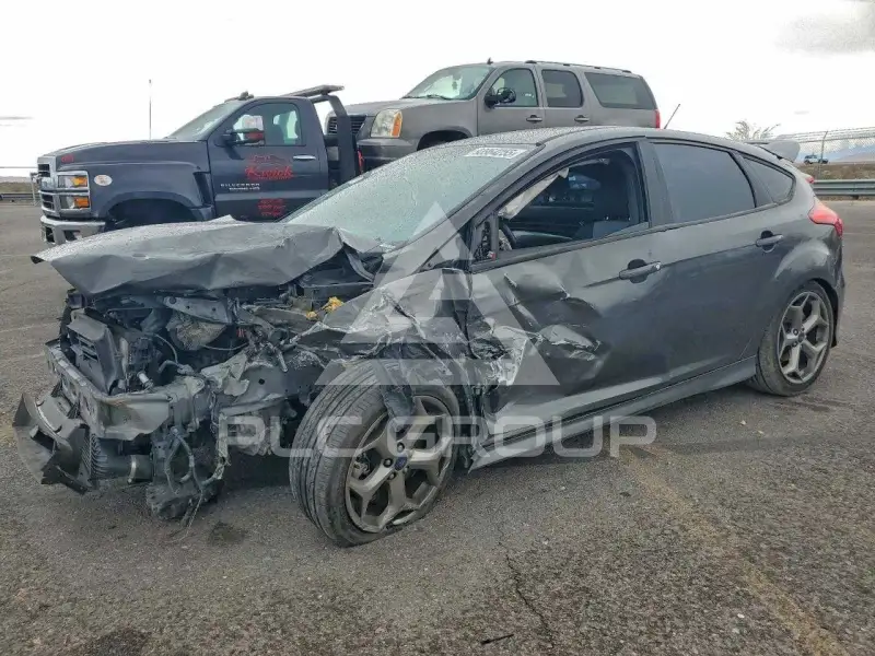 2018 Ford FOCUS photo