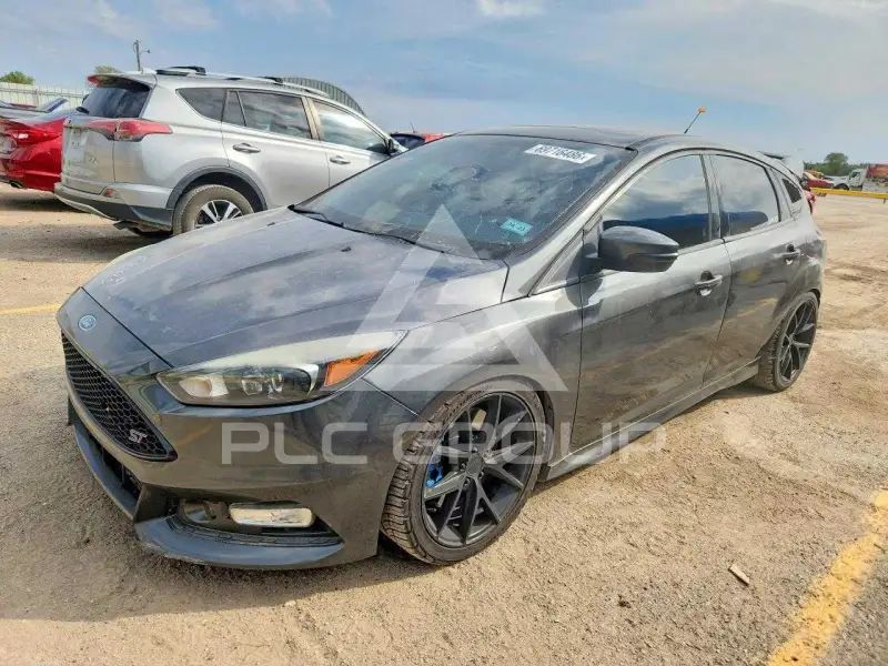 2018 Ford FOCUS photo