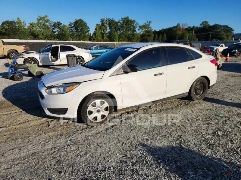 2018 Ford FOCUS фото