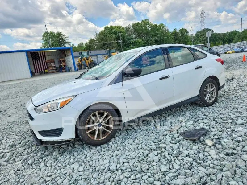 2018 Ford FOCUS photo
