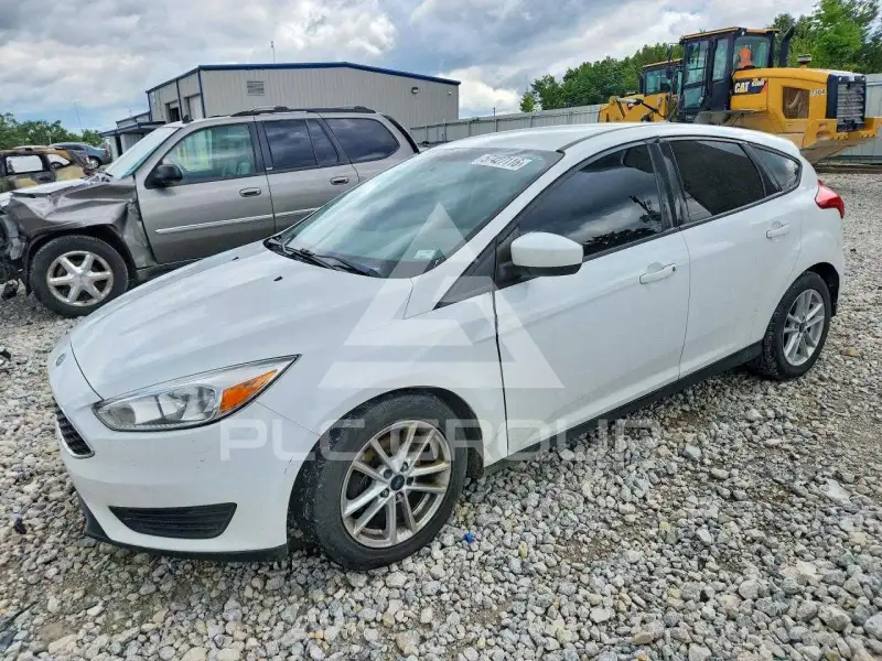 2018 Ford FOCUS фото