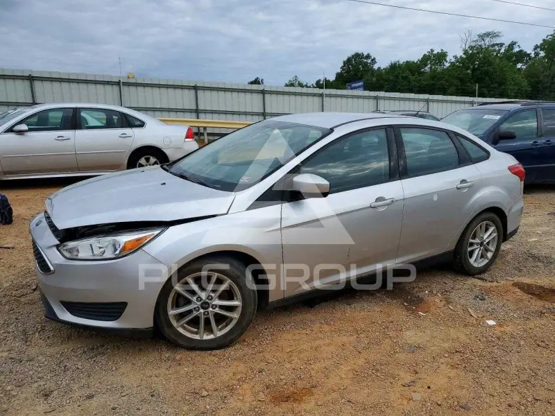2018 Ford FOCUS фото