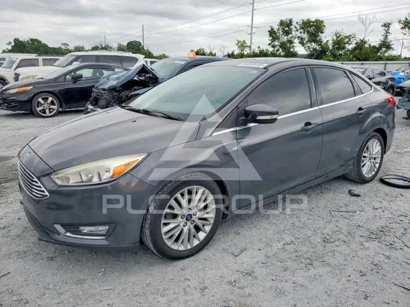 2018 Ford FOCUS фото