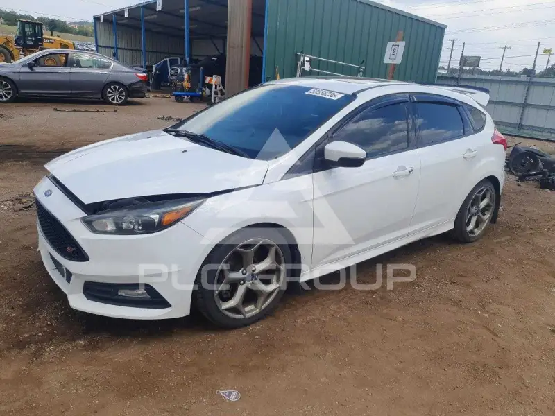 2018 Ford FOCUS photo