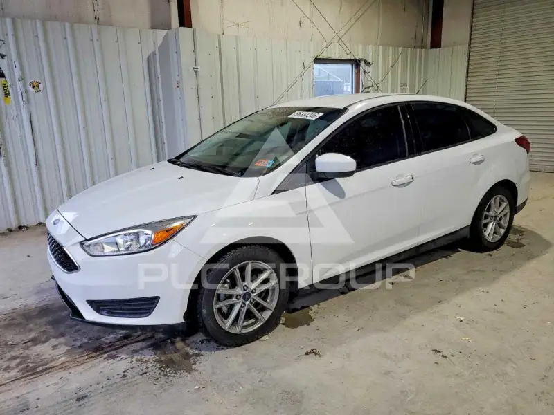 2018 Ford FOCUS фото