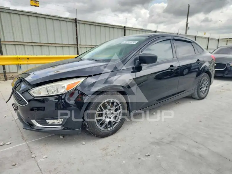2018 Ford FOCUS фото