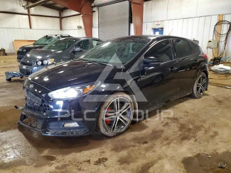 2018 Ford FOCUS фото
