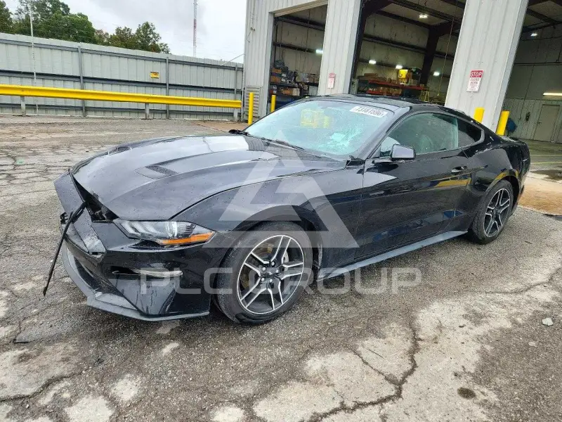 2018 Ford MUSTANG фото