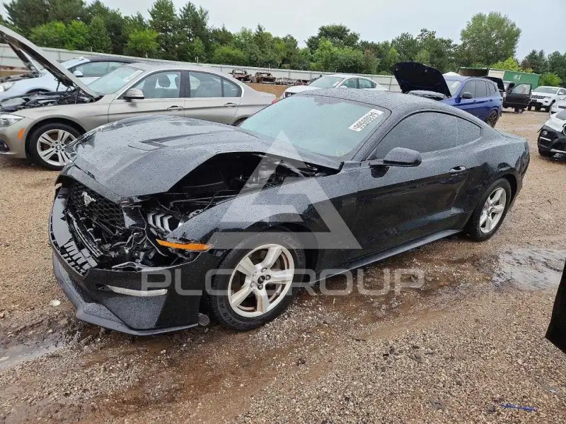 2018 Ford MUSTANG photo
