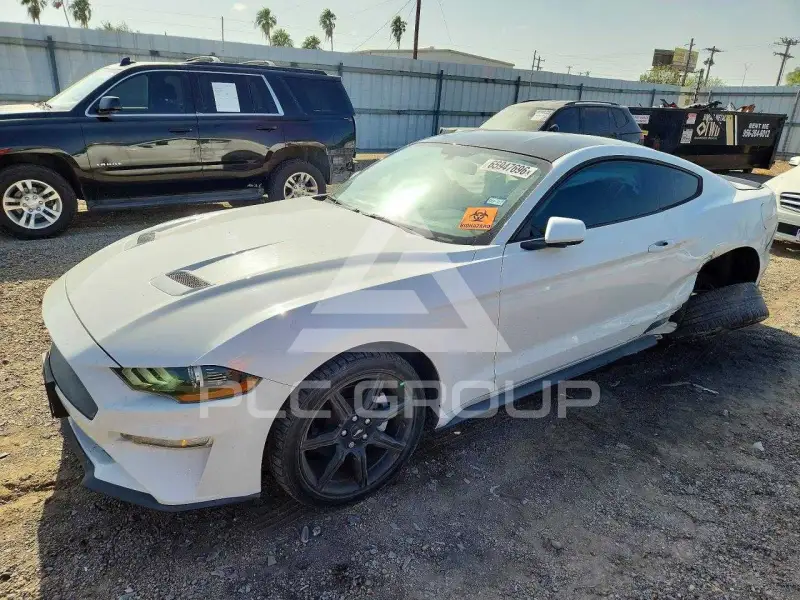 2018 Ford MUSTANG фото