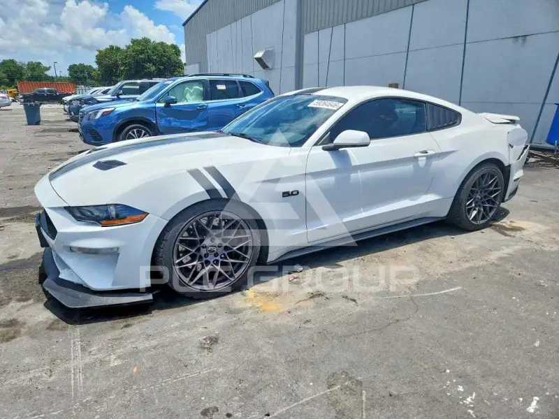 2018 Ford MUSTANG фото