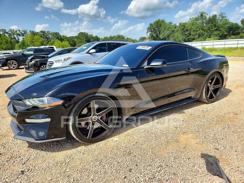 2018 Ford MUSTANG фото