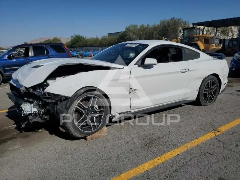 2018 Ford MUSTANG photo