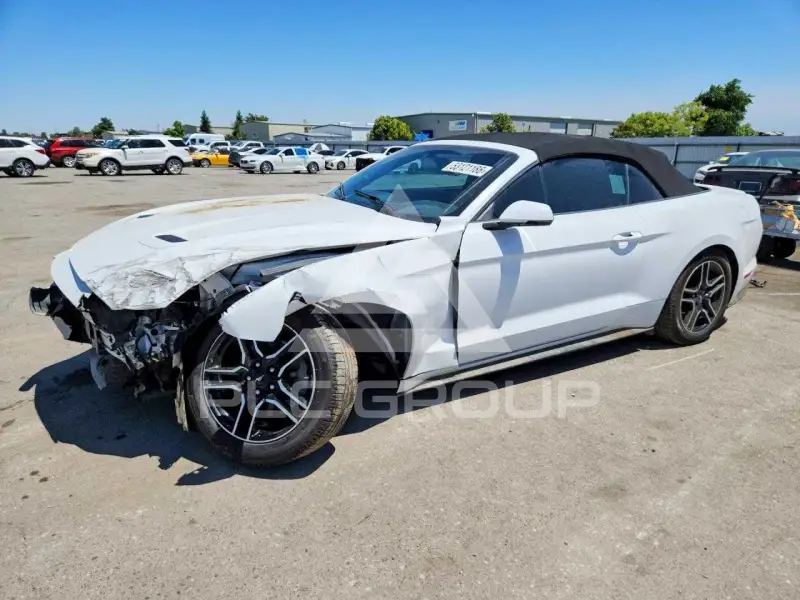 2018 Ford MUSTANG фото