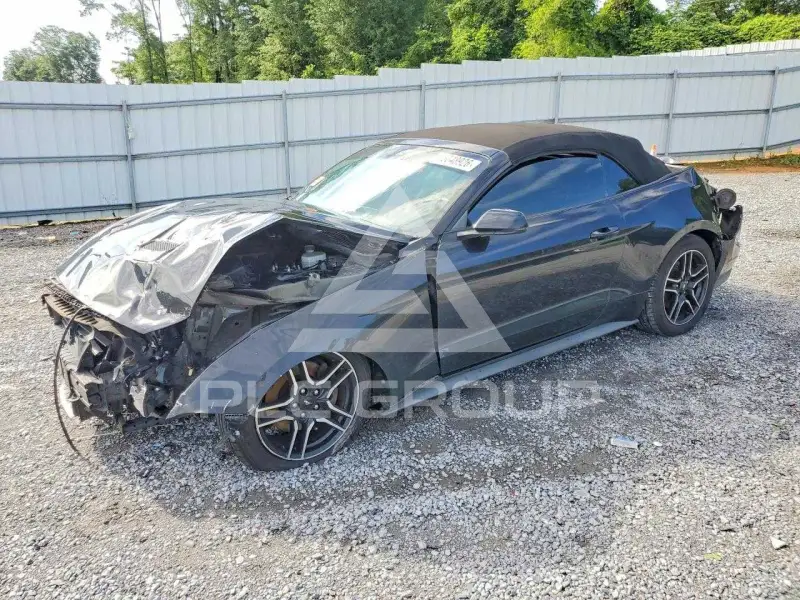 2018 Ford MUSTANG photo