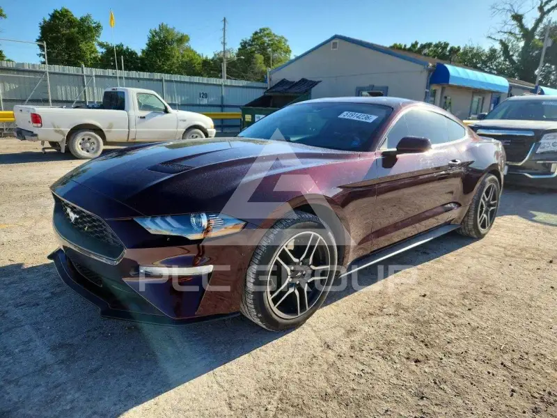 2018 Ford MUSTANG photo