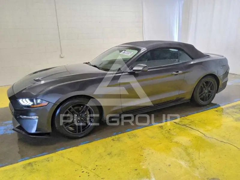 2018 Ford MUSTANG фото