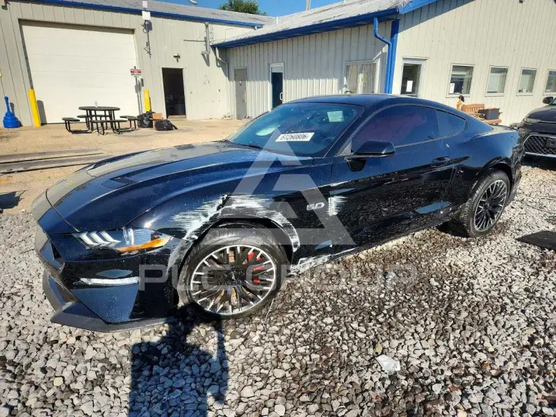 2018 Ford MUSTANG фото