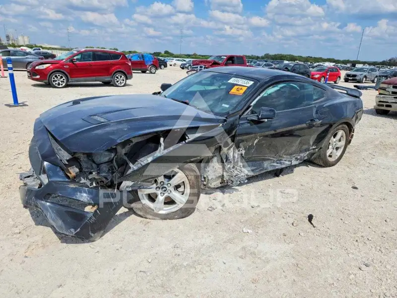2018 Ford MUSTANG photo