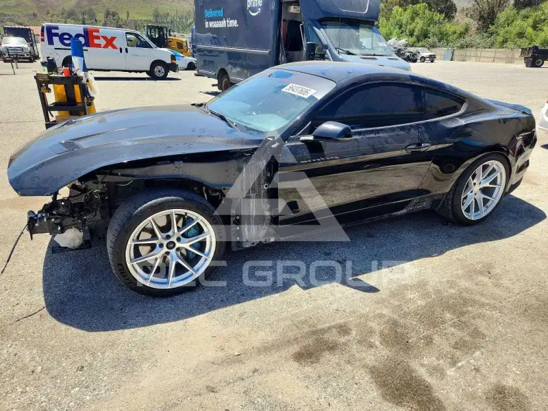 2018 Ford MUSTANG фото
